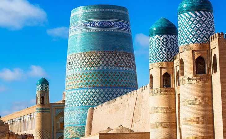 ТОП достопримечательностей Хивы — что посмотреть туристу в 2026 году (цены, режим работы, экскурсии)