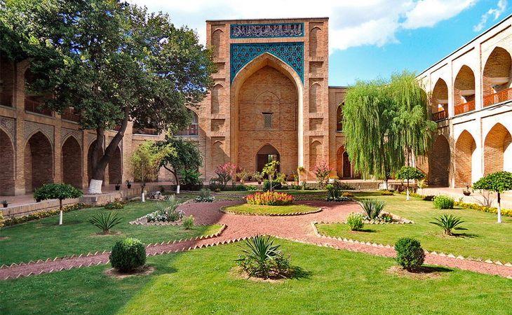 Медресе Кукельдаш в Ташкенте — древний символ Востока, экскурсии, цены и как посетить