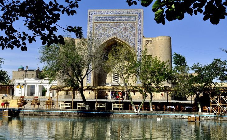 Бухара — священный город Узбекистана и духовный центр мусульманского мира