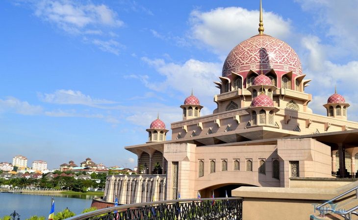 Малайзия открыта для туристов из Узбекистана: пляжи, культура, кухня и прямые рейсы