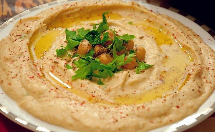 Гастрономические туры в ОАЭ — вкус Востока для туристов из Узбекистана