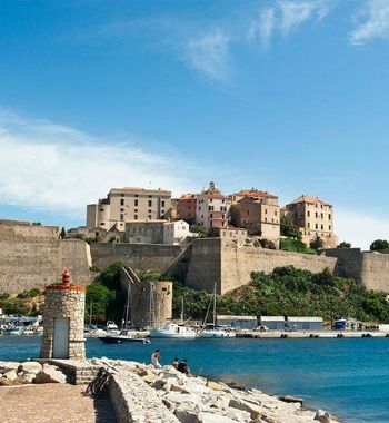 Кальви - Колумбнинг ватанидаги ажойиб дам олиш