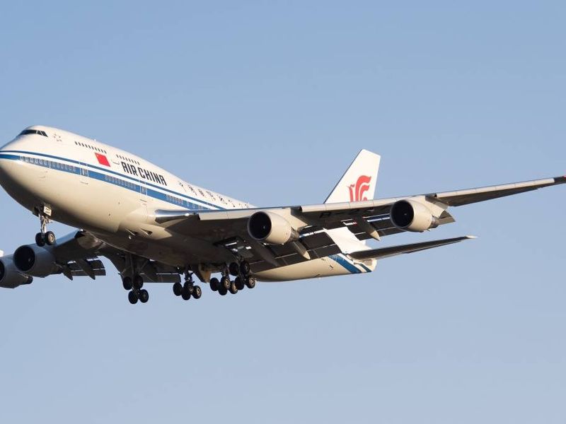 Доступны регулярные полеты в Ташкент китайской авиакомпанией Air China