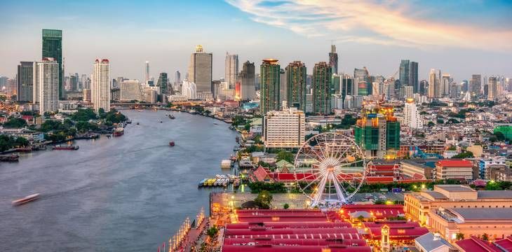 Присвоено звание самого посещаемого в 2005 году города мира Присвоено звание самого посещаемого в 2005 году города мира