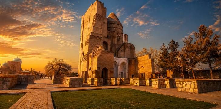 Комплекс Дорус-Саодат и склеп Амира Темура в Шахрисабзе — история, экскурсии и цены Комплекс Дорус-Саодат и склеп Амира Темура в Шахрисабзе — история, экскурсии и цены