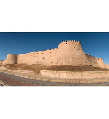 Ичан-Кала в Хиве: что посмотреть, цены на экскурсии и режим работы (полный гид 2026)