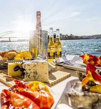 Гастрономик круизлар ва яхталардаги турлар — тўлқинлар устидаги мазали саёхат