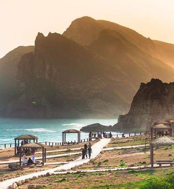 Оман — пляжда дам олиш, дайвинг, экскурсиялар ва ҳаммаси битта жойда